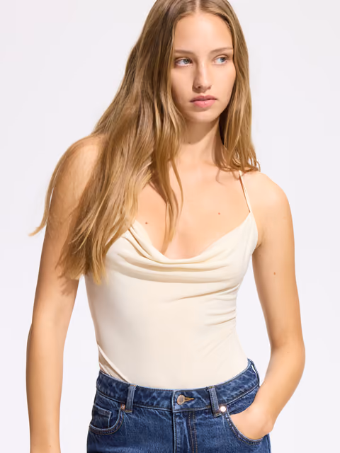 Body so šnurovačkou - telová – Reserved