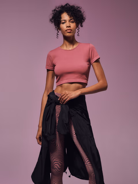 Crop top GYM HARD - orchideová – Sinsay