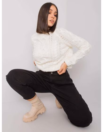 Dámske čierne plus size rovné džínsy JOHANA – TheyWear.sk